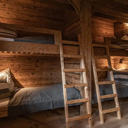 Chaletwk - Luxury Old Wood Mountain In A Sunny Secluded Location With Gym, Sauna & Whirlpool Vila Scheffau am Wilden Kaiser