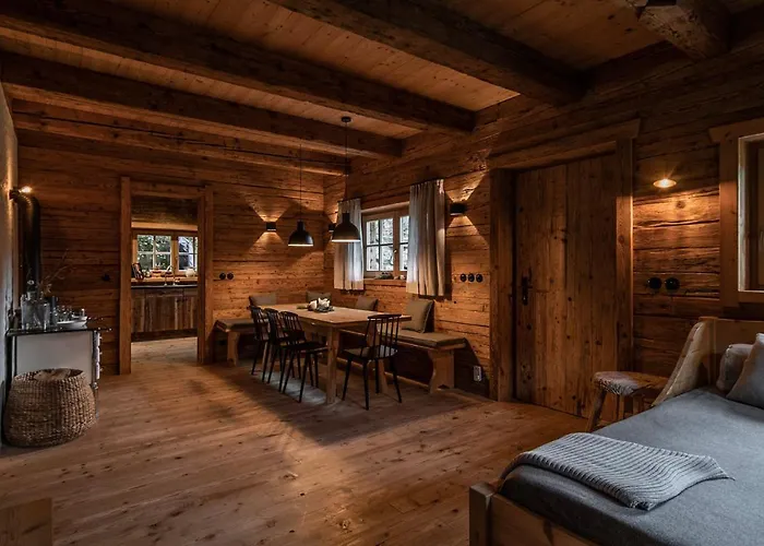 Villa Chaletwk - Luxury Old Wood Mountain In A Sunny Secluded Location With Gym, Sauna & Whirlpool