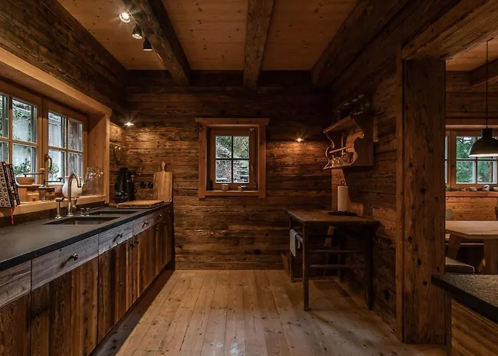 Chaletwk - Luxury Old Wood Mountain In A Sunny Secluded Location With Gym, Sauna & Whirlpool Villa