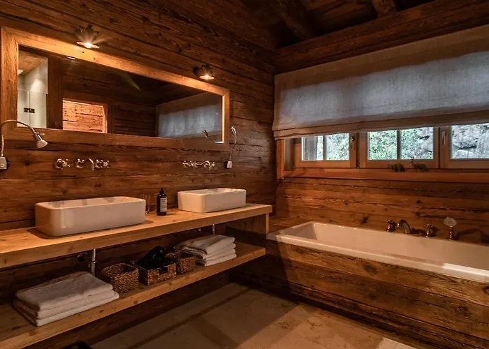 Chaletwk - Luxury Old Wood Mountain In A Sunny Secluded Location With Gym, Sauna & Whirlpool *