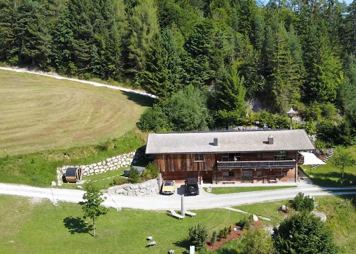 Chaletwk - Luxury Old Wood Mountain In A Sunny Secluded Location With Gym, Sauna & Whirlpool *