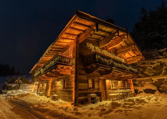 Villa Chaletwk - Luxury Old Wood Mountain In A Sunny Secluded Location With Gym, Sauna & Whirlpool *