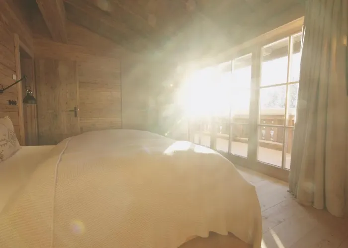 Chaletwk - Luxury Old Wood Mountain In A Sunny Secluded Location With Gym, Sauna & Whirlpool *