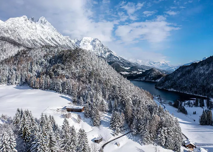 Chaletwk - Luxury Old Wood Mountain In A Sunny Secluded Location With Gym, Sauna & Whirlpool Villa Scheffau am Wilden Kaiser