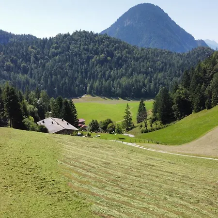 Luxury Old Wood Mountain In A Sunny Secluded Location With Gym, Sauna & Whirlpool * シェッファウ・アム・ヴィルデン・カイザー