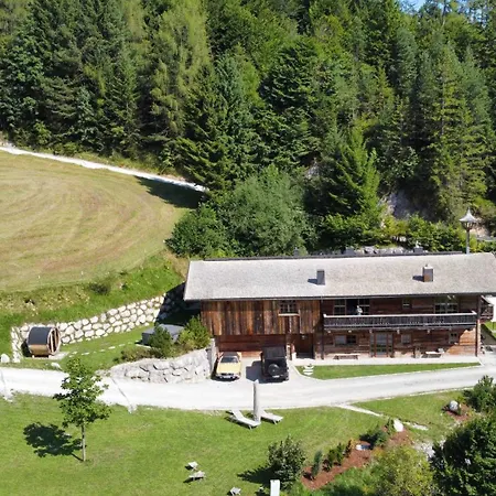 Luxury Old Wood Mountain In A Sunny Secluded Location With Gym, Sauna & Whirlpool *