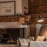 Chaletwk - Luxury Old Wood Mountain In A Sunny Secluded Location With Gym, Sauna & Whirlpool * Scheffau am Wilden Kaiser