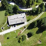 Chaletwk - Luxury Old Wood Mountain In A Sunny Secluded Location With Gym, Sauna & Whirlpool Villa *