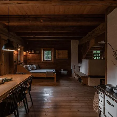 Chaletwk - Luxury Old Wood Mountain In A Sunny Secluded Location With Gym, Sauna & Whirlpool 别墅 *