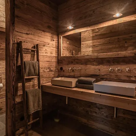 Chaletwk - Luxury Old Wood Mountain In A Sunny Secluded Location With Gym, Sauna & Whirlpool * 凯撒山麓舍福