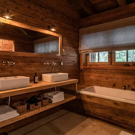 Chaletwk - Luxury Old Wood Mountain In A Sunny Secluded Location With Gym, Sauna & Whirlpool *