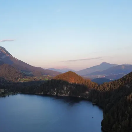 Chaletwk - Luxury Old Wood Mountain In A Sunny Secluded Location With Gym, Sauna & Whirlpool * 凯撒山麓舍福