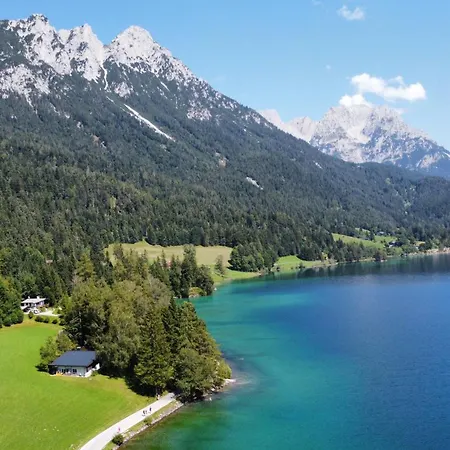 Chaletwk - Luxury Old Wood Mountain In A Sunny Secluded Location With Gym, Sauna & Whirlpool *